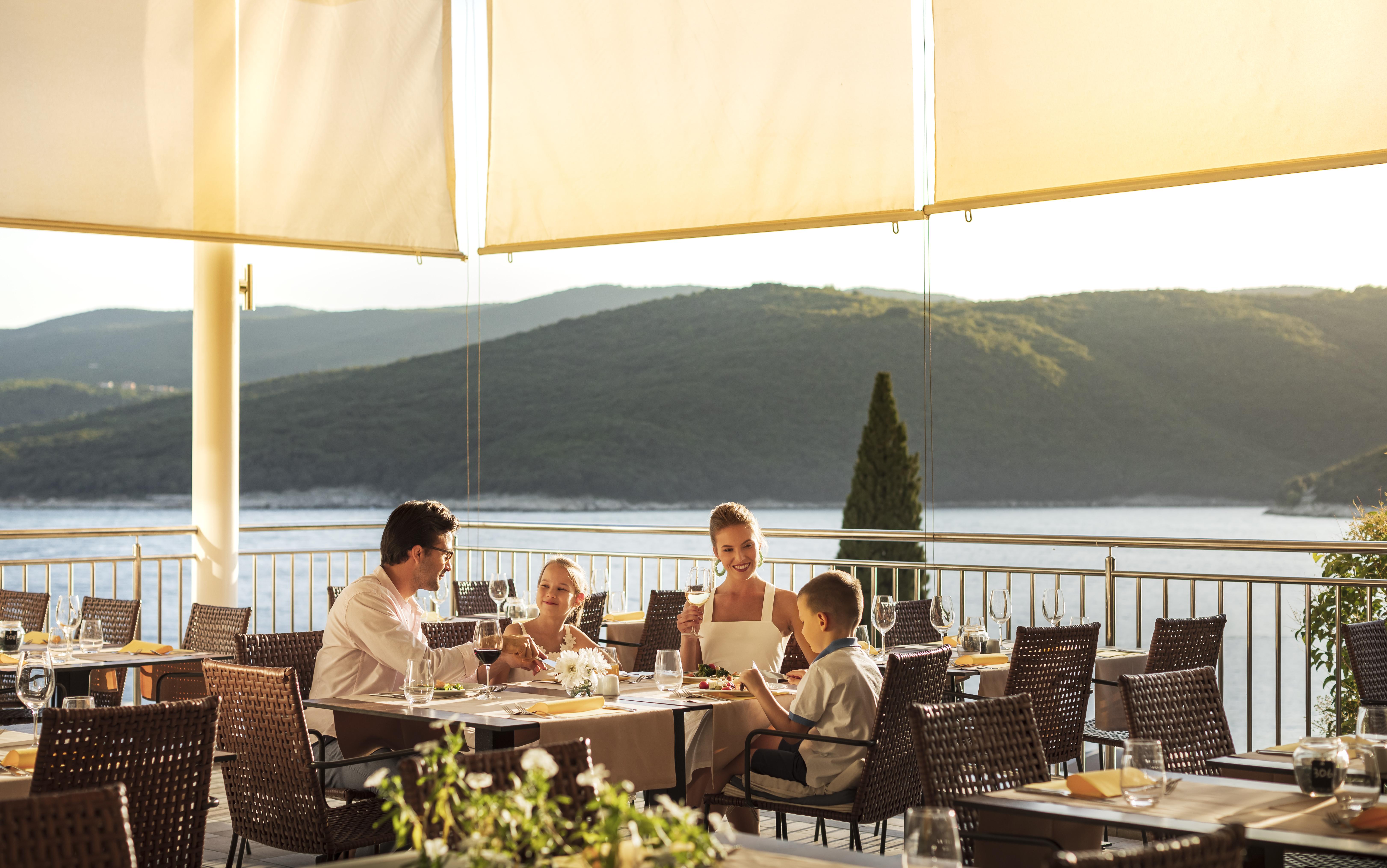 Valamar Sanfior Hotel & Casa Rabac Eksteriør billede